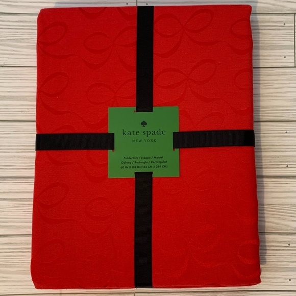 NWT Kate Spade Red Bows Tablecloth 60”x102” Oblong - Picture 1 of 3